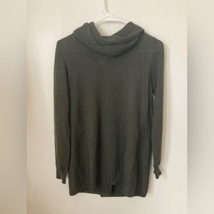 🆕 NWOT, Ellen Tracy, 100% Extra Fine Merino Wool Cowl Neck Sweater, Size S